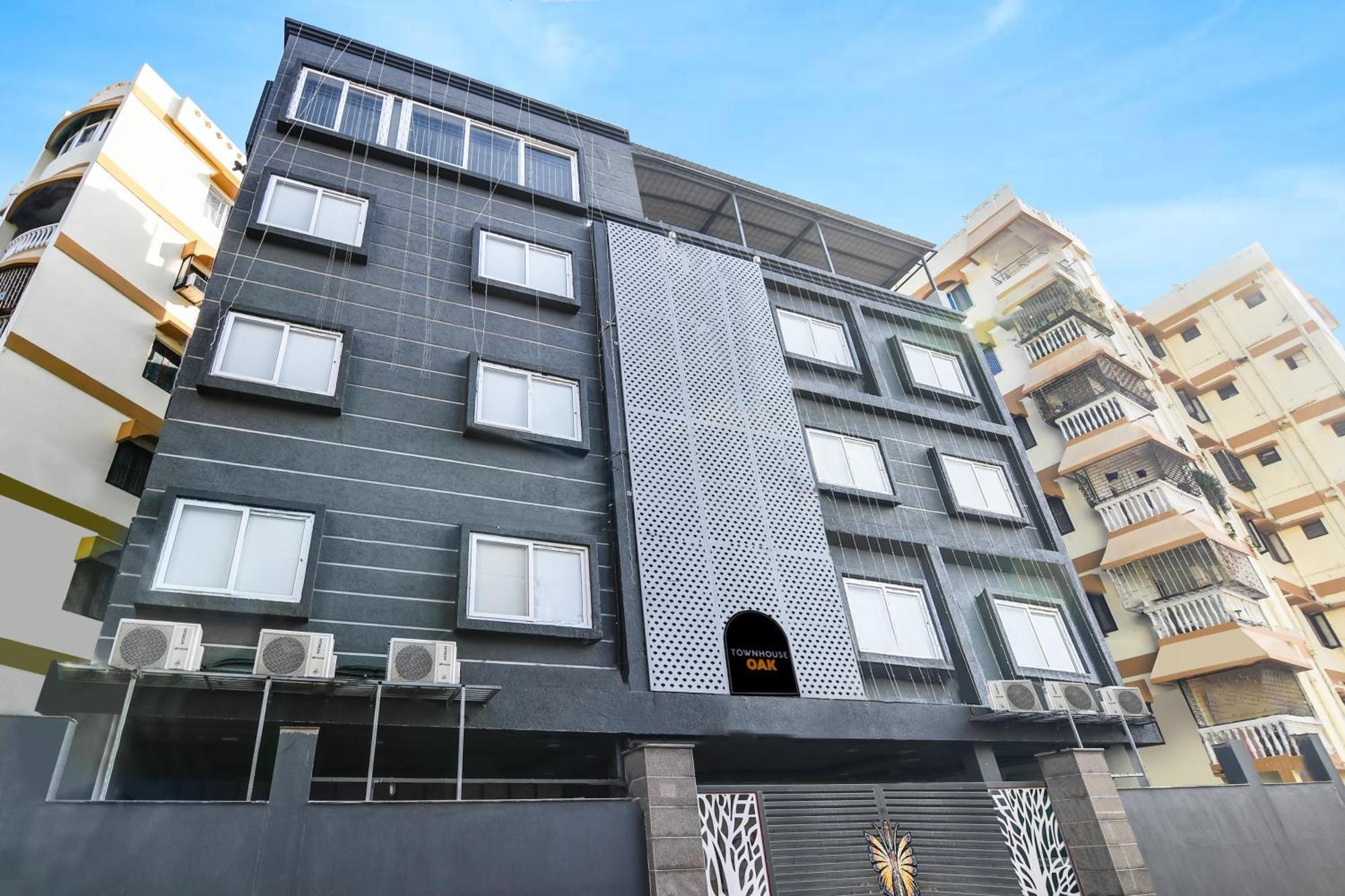 Super Townhouse Oak Sayhallo Ecstasy บูบันเนสชวาร์ ภายนอก รูปภาพ