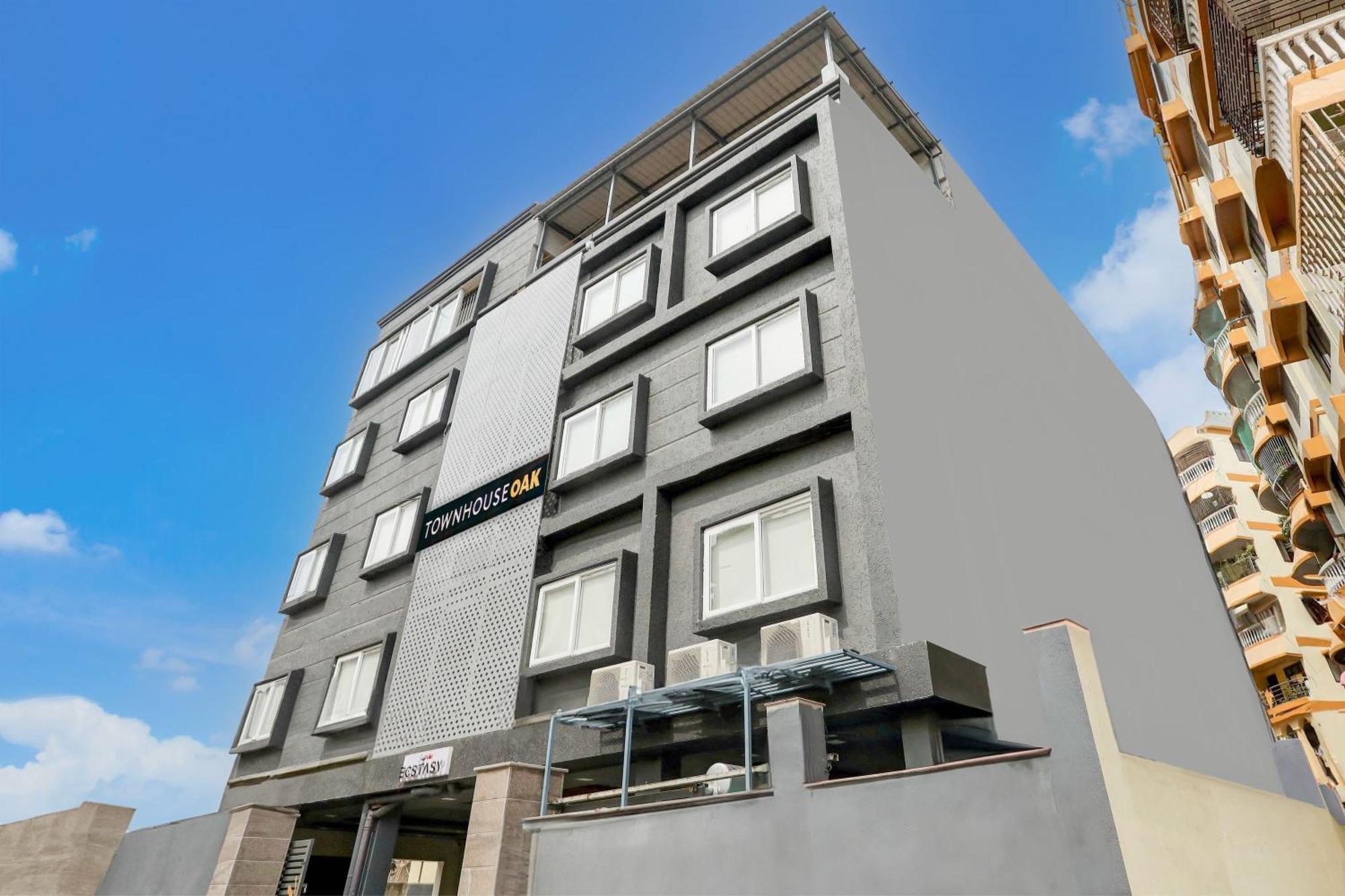 Super Townhouse Oak Sayhallo Ecstasy บูบันเนสชวาร์ ภายนอก รูปภาพ